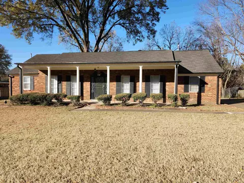 5094 Pilgrim Rd, Memphis, TN 38116