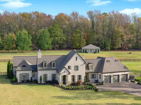 9494 Rocky Hills Dr, Cordova, TN 38018