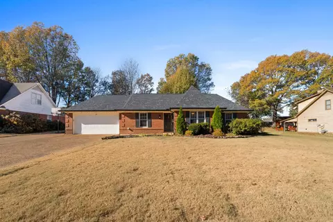 633 Silverman Dr, Collierville, TN 38017