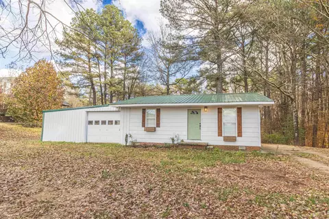 12849 45 Hwy N, Finger, TN 38334