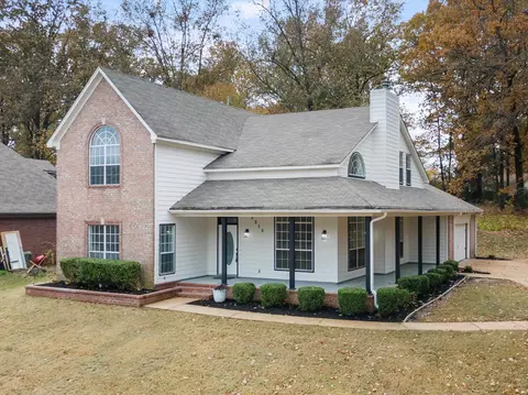 2213 Carrollwood Ln, Memphis, TN 38016