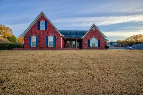 6649 Richdale Ln, Bartlett, TN 38135