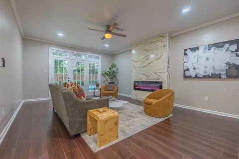 2911 Foster Dale Cv, Germantown, TN 38138