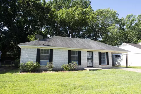 3395 Brockcrest Cv, Memphis, TN 38128
