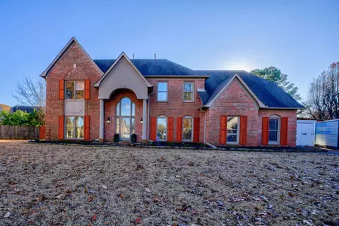 1521 Beckenhall Cv, Collierville, TN 38017