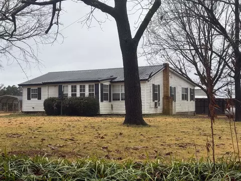 465 Hinkle Rd S, Sardis, TN 38371