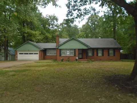 3944 Mallard Point Dr, Memphis, TN 38128