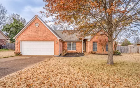 4675 Shadow Field Ln, Arlington, TN 38002