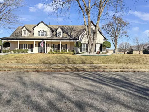 524 Tribal Woods Cv, Collierville, TN 38017