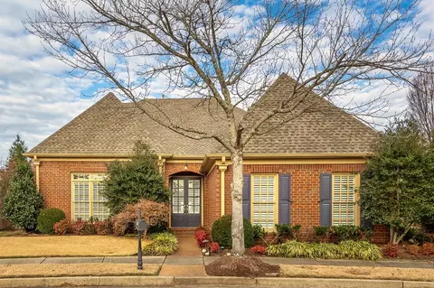1857 Laurel Ln, Germantown, TN 38139