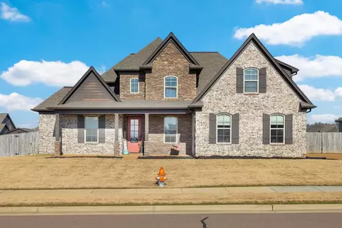 218 Ridge Top Ln, Atoka, TN 38004