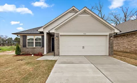 7945 Gardendale Dr, Olive Branch, MS 38654