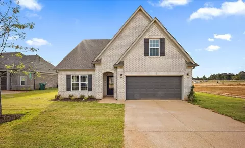 8617 Channing Ln, Southaven, MS 38672