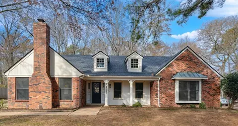 7152 River Reach Dr, Germantown, TN 38138