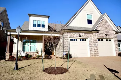 10154 Cliveden Cir N, Collierville, TN 38017