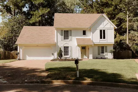 8132 Aspen Pine Cv, Germantown, TN 38138