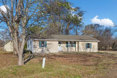 146 Vandergrift Dr, Covington, TN 38019
