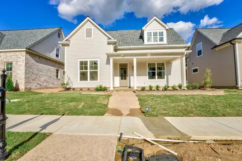 424 Catawba Valley Dr, Collierville, TN 38017