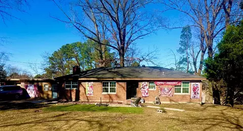 2562 St Elmo Ave, Memphis, TN 38127