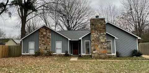 7929 Linda Joyce Dr, Bartlett, TN 38133