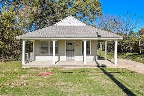 622 Gilleas Rd, Memphis, TN 38109