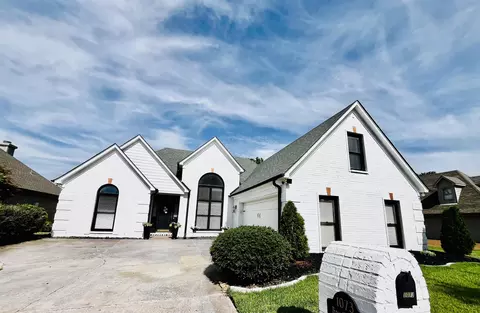 1073 Boathook Ln E, Cordova, TN 38018