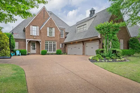 10062 French Springs Rd, Lakeland, TN 38002