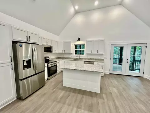 Kitchen - 75 Grapevine Cv, Counce, TN 38326 photo 1 of 2