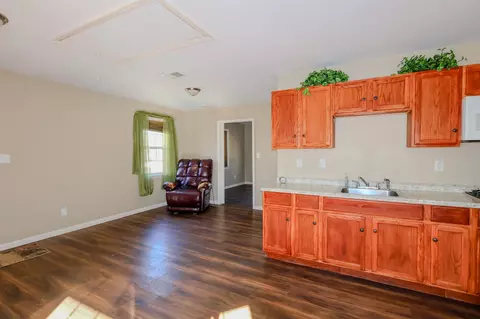 Living - 121 Reed Cir, Drummonds, TN 38023 photo 4 of 5