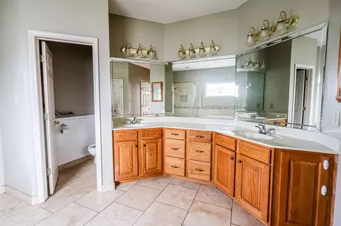 Bath - 121 Reed Cir, Drummonds, TN 38023 photo 1 of 8