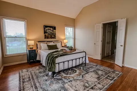 Bedroom - 121 Reed Cir, Drummonds, TN 38023 photo 2 of 6