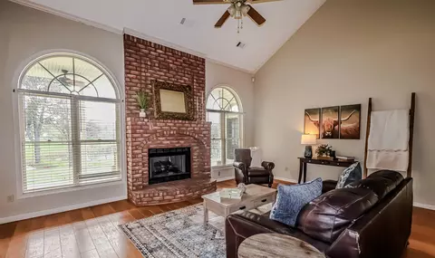 Living - 121 Reed Cir, Drummonds, TN 38023 photo 1 of 5