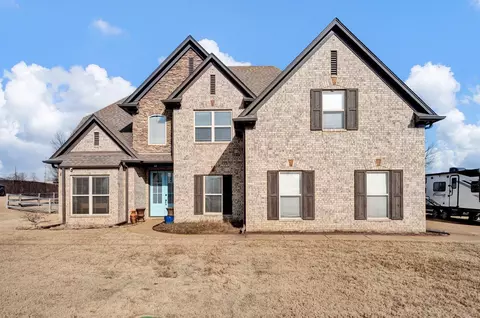 68 Hawthorn Ln, Atoka, TN 38004