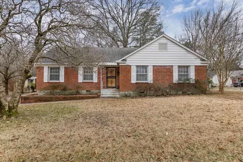 1217 Vaughn Rd, Memphis, TN 38122