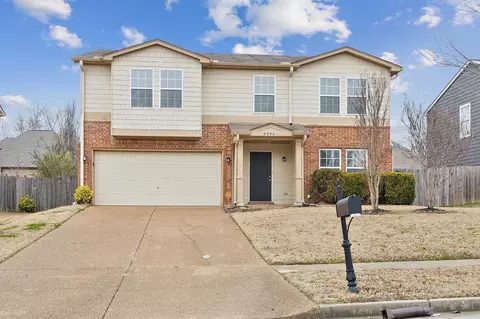 9996 Chariden Dr, Cordova, TN 38016