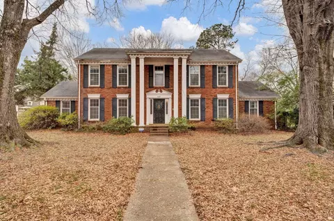 2045 Kirby Pkwy, Memphis, TN 38119
