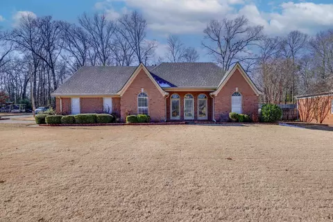 110 Bailey Ridge Ln, Rossville, TN 38066
