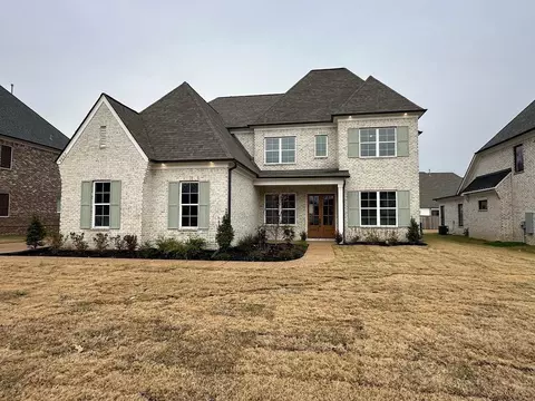 4883 Maple Walk Dr, Lakeland, TN 38002