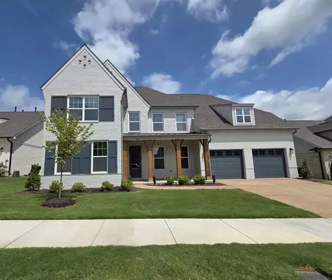 524 Mount Ivy Dr, Collierville, TN 38017