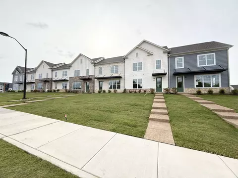 6899 Talcott Ln, Bartlett, TN 38135