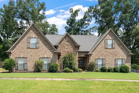 14436 Red Chip Trl, Olive Branch, MS 38654