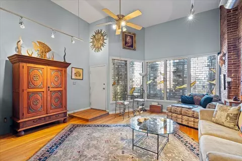 384 S Main St #3, Memphis, TN 38103