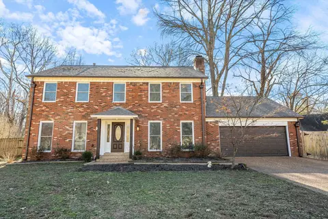7247 Creathwood Cv, Germantown, TN 38138