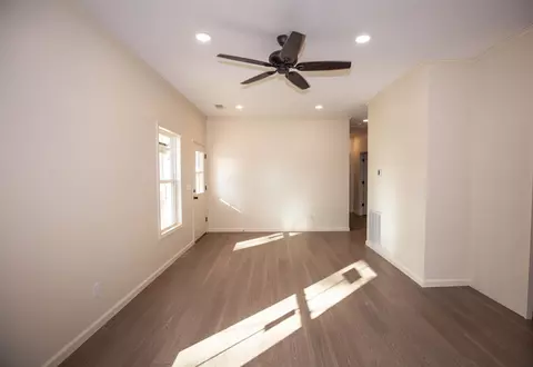 Living - 49 County Road 635 Rd, Corinth, MS 38834 photo 2 of 2
