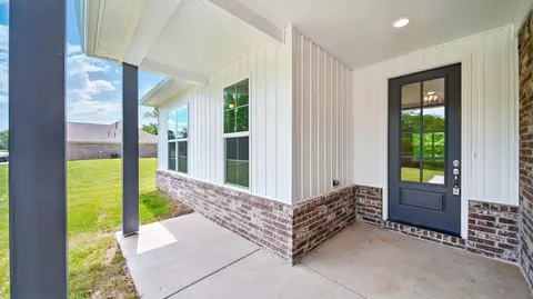491 Garland Dr, Covington, TN 38019
