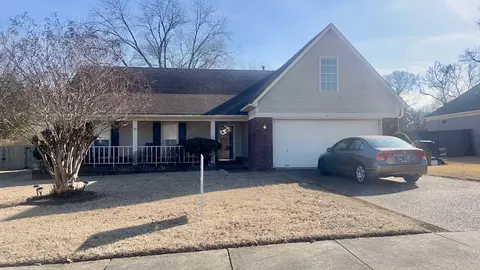 6835 Andrews Rd, Bartlett, TN 38135