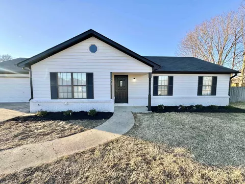 775 Portersville Rd, Atoka, TN 38004