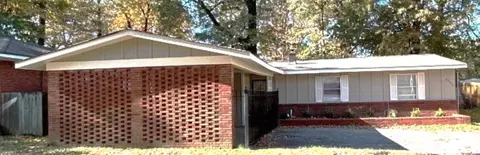 3785 Tchulahoma Rd, Memphis, TN 38118