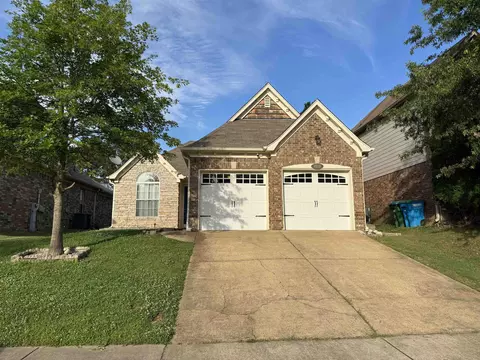 4938 Indian Walk Ln, Arlington, TN 38002