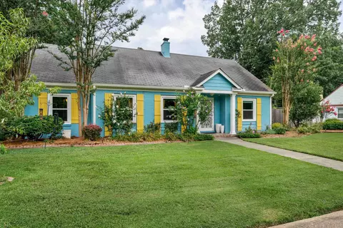 1290 Cherry Rd, Memphis, TN 38117